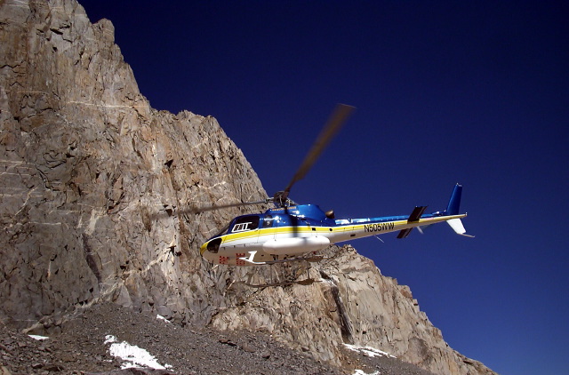 552liftingoffupperpal#5b95.jpg